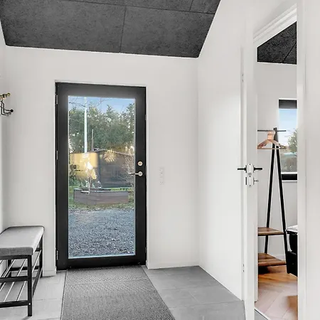 Beautiful In With Kitchen Feriehus *