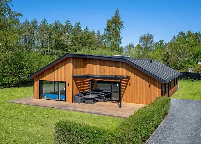 Beautiful In With Kitchen *