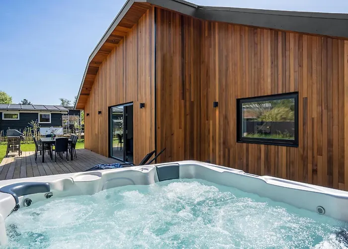 Beautiful In With Kitchen